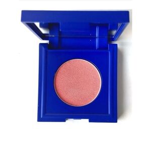 Tresluce On The Move Beauty Ready to Bounce Blush Matte Peach Cream 3G NEW